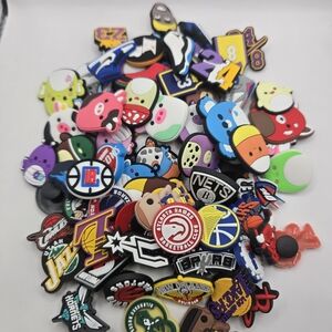 80PCS BASKETBALL & SQUISHMALLOWS LOT OF 3 BASKETBALL & SQUISHMALLOW  CROC CHARMS